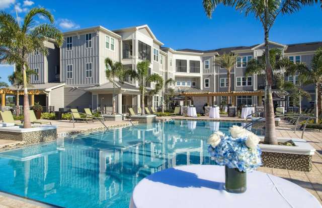 Photo of 1468 Long Spur