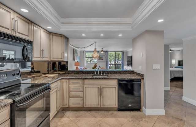 2900 NE 14th Street Cswy