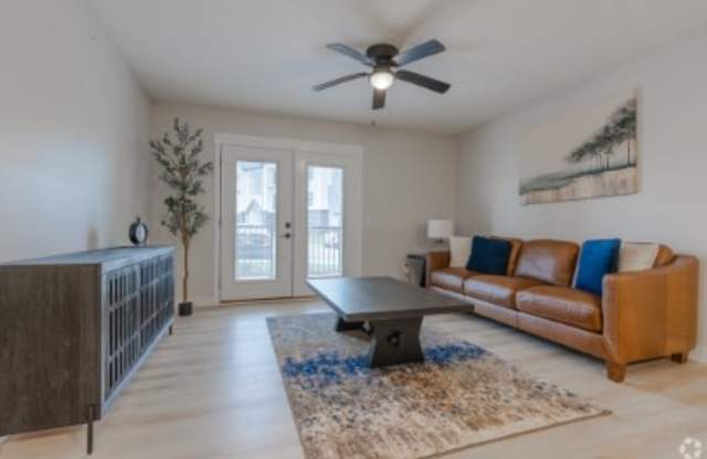 9916 Moore Hill Place -204