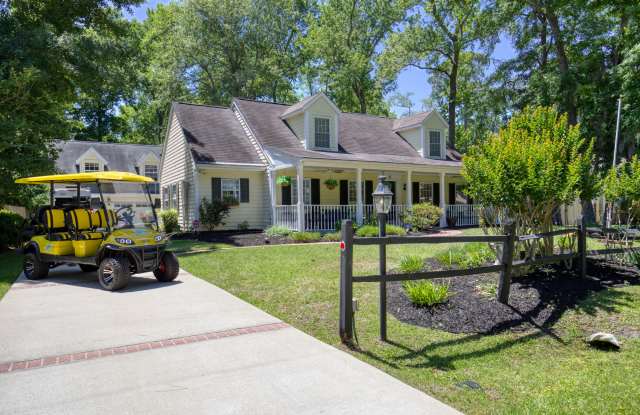 Photo of 7 Marblehead Road