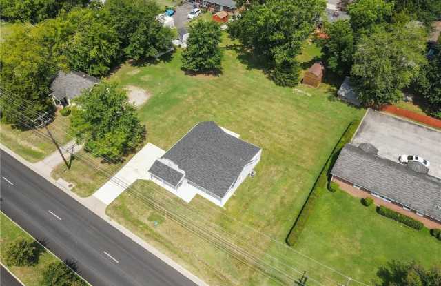 3406 East River Road