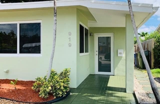 919 NE 17th Ct - 919 NE 17th Ct, Fort Lauderdale, FL 33305