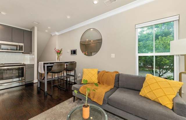 7201 GEORGIA AVENUE NW