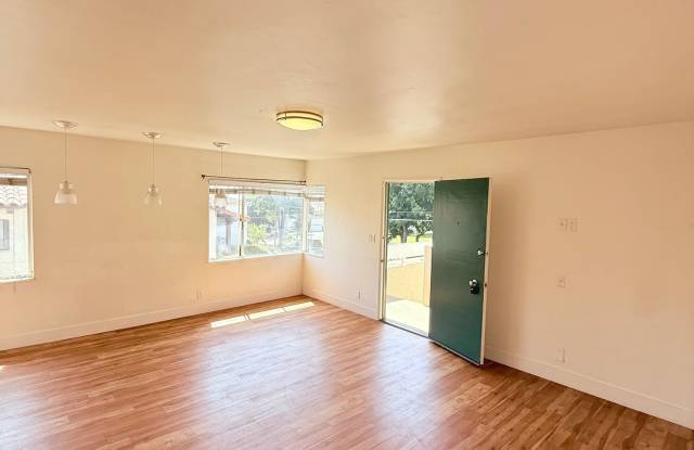 Photo of 1418 Garden Street - 5