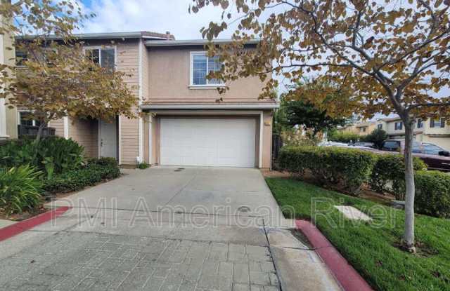 8491 Crystal Walk Cir