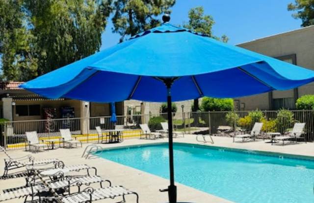 Photo of Desert Springs Apartments