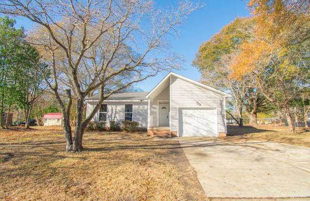 Photo of 3 Bedroom 2 Bathroom Fully Updated!!