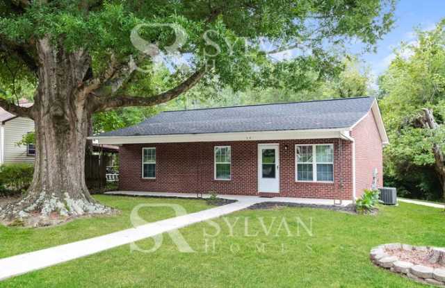 2400 Williams Avenue