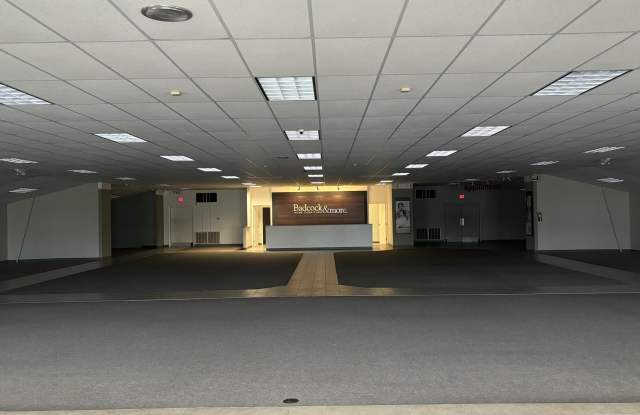 512 NW Mary Esther Cut Off