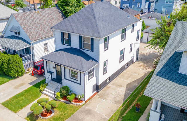 Photo of 2735 S 59th Avenue