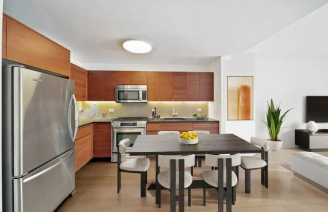 535 West 44th St.