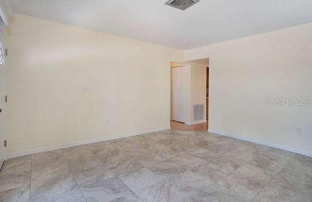 5390 MAGNOLIA TRAIL N