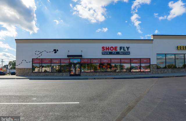 1500 N GEORGE Street