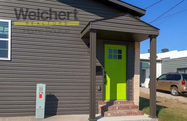 Photo of Walkable Downtown Apartment with Washer  Dryer