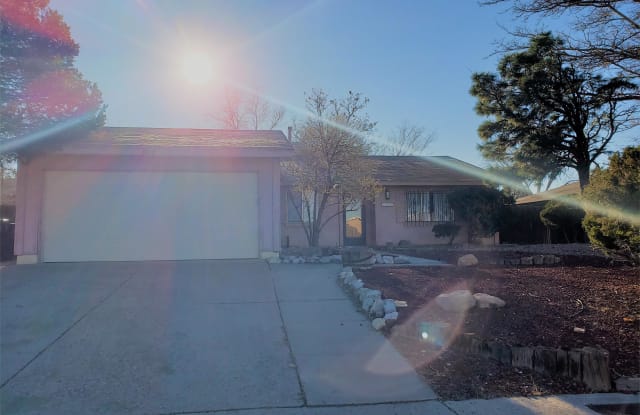 8212 Loma Del Norte NE - 8212 Loma Del Norte Road Northeast, Albuquerque, NM 87109