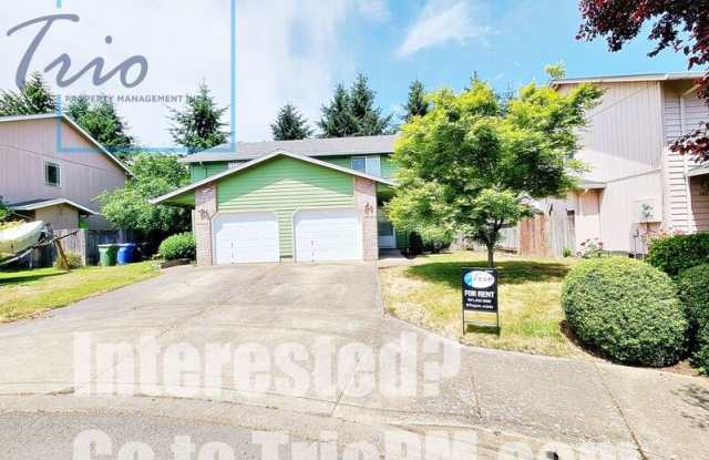 477 Autumn Ave