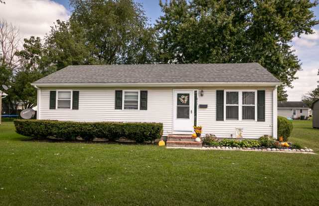 1207 Middleneck Drive