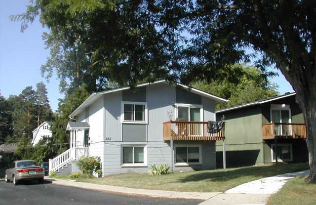 253 Brookridge Court