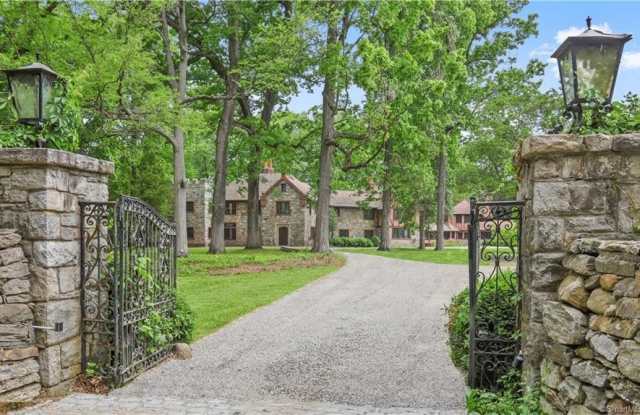 50 Sylvan Road North
