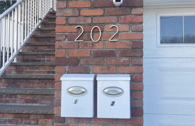 Photo of 202 KENNEDY BLVD