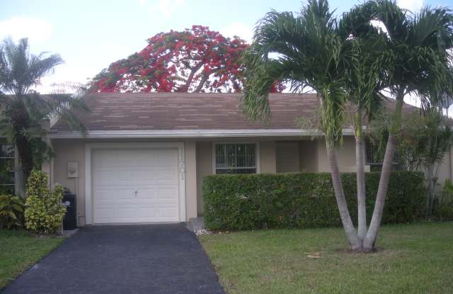 Photo of 11701 Sw 108th Ln