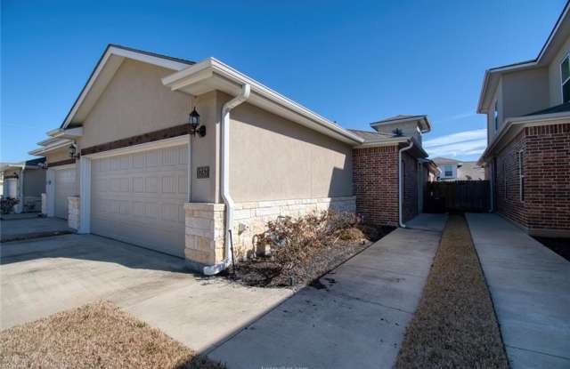 1757 Heath Drive - 1757 Heath Drive, College Station, TX 77845