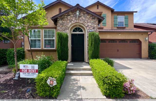 $2,450 Harlan Ranch 4 bedrooms - N. Dara Ln, Clovis - HOA Community photos photos