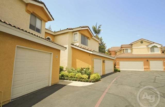 Country Club Villas & Terrace