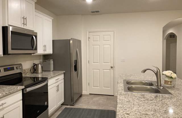 10789 Sw Cremona Way