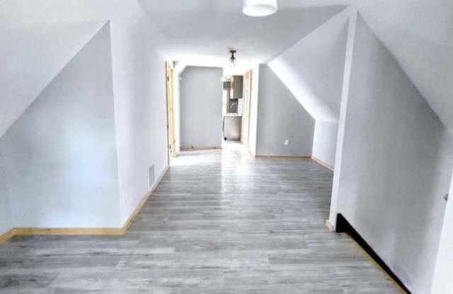 10110 Parkgate Avenue