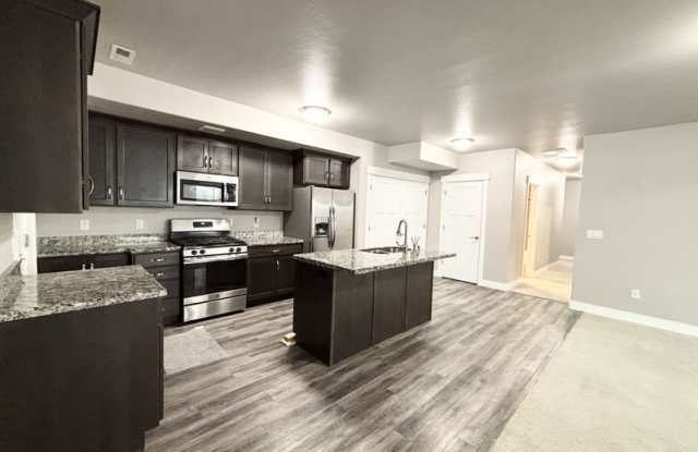 11528 S 4055 W
