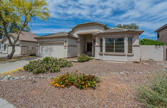 Bright, updated, 3bd 2ba open concept! - 3536 East San Pedro Avenue, Gilbert, AZ 85234