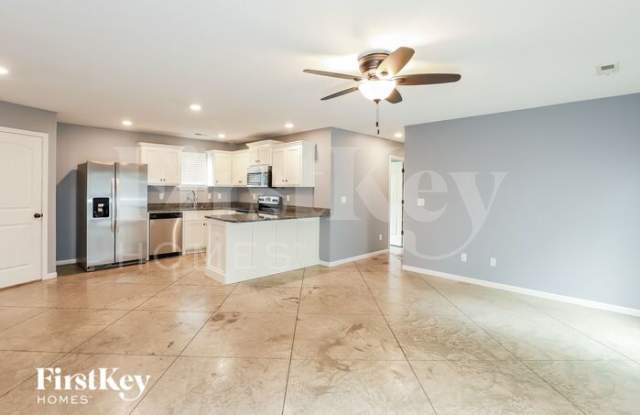 5106 North Bellaire Avenue