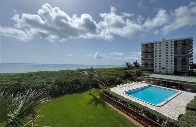 Photo of 10000 S Ocean Drive unit: 304