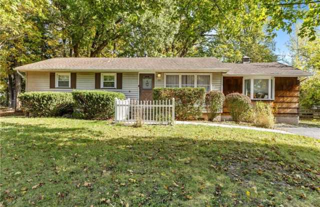 Photo of 271 Crockett Drive