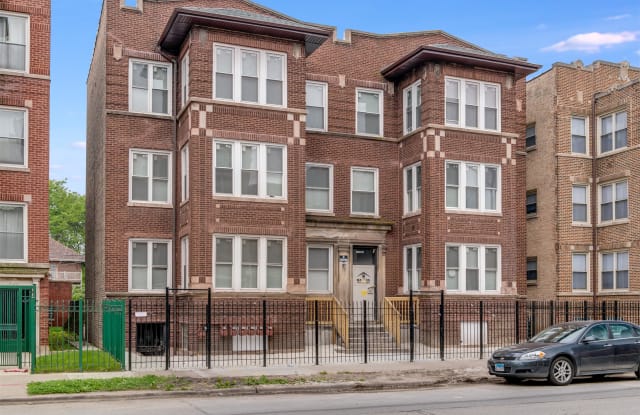 7134 South Yates Boulevard Unit 3N - 7134 South Yates Boulevard, Chicago, IL 60649