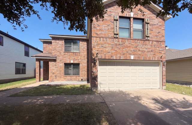 323 Fallen Leaf Ln