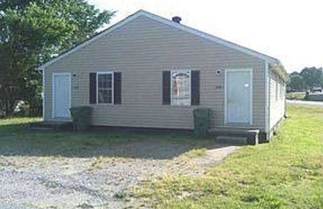 1506 Lincoln Place