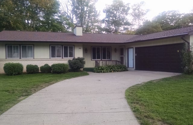 2942 Okemos Dr SE - 2942 Okemos Dr SE, Grand Rapids, MI 49546