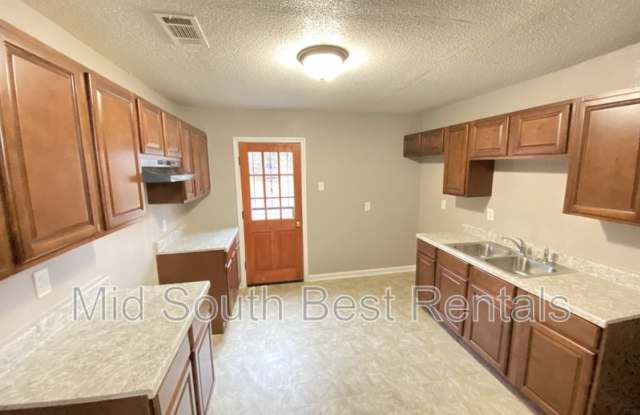 253 W. Norwood (Riverside)