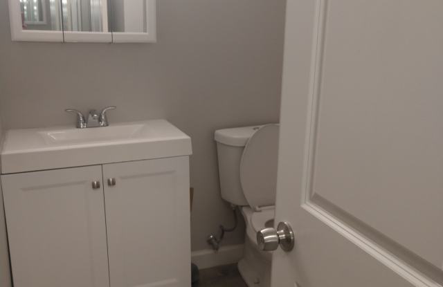 415 Millers Avenue203