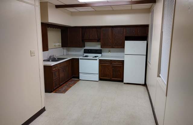 134 North Newberry Street