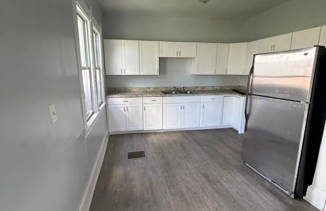 1507 North Salina Street - 2