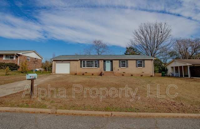 105 Shadecrest Dr