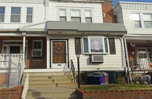 Photo of 4129 Gilham St