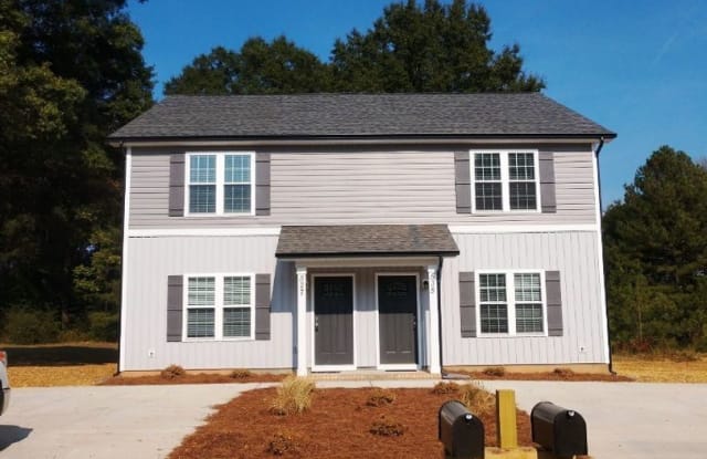 211 N. Oak St Unit B - 211 North Oak Street, Granite Quarry, NC 28146