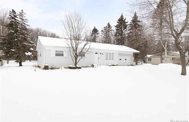 3480 FIELDVIEW Avenue - 3480 Fieldview Avenue, Oakland County, MI 48324