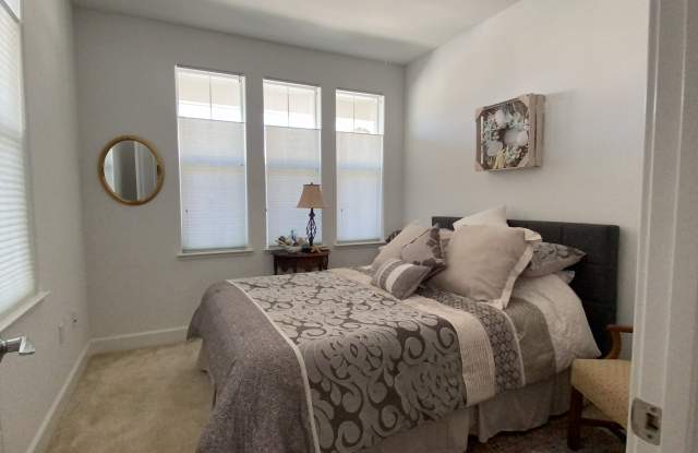 2723 Sea Glass Avenue