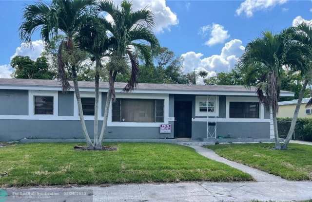 17721 NW 14 PL