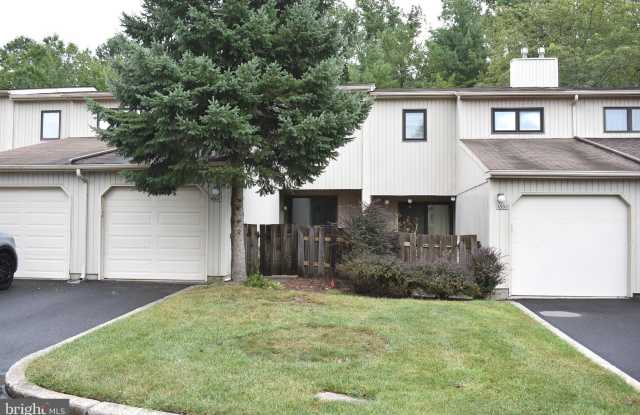 Photo of 1602 SENECA Run